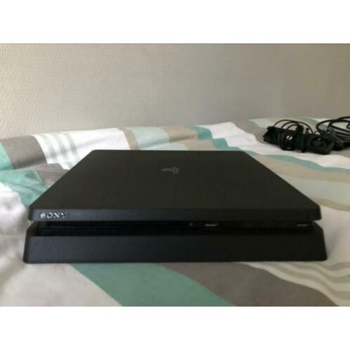 !! playstation 4 !! te koop !!