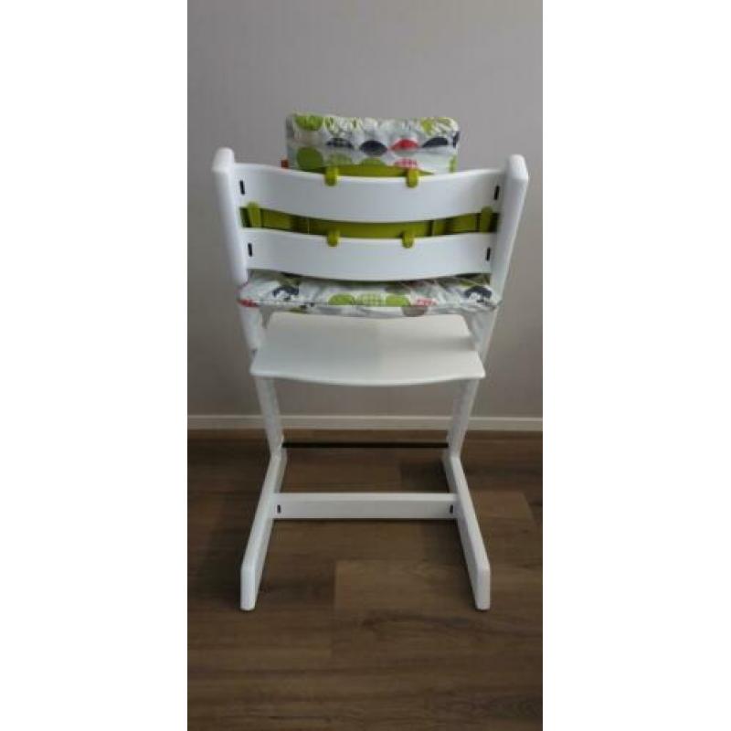 Stokke Tripp Trapp stoel met newborn, babyset en kussenset