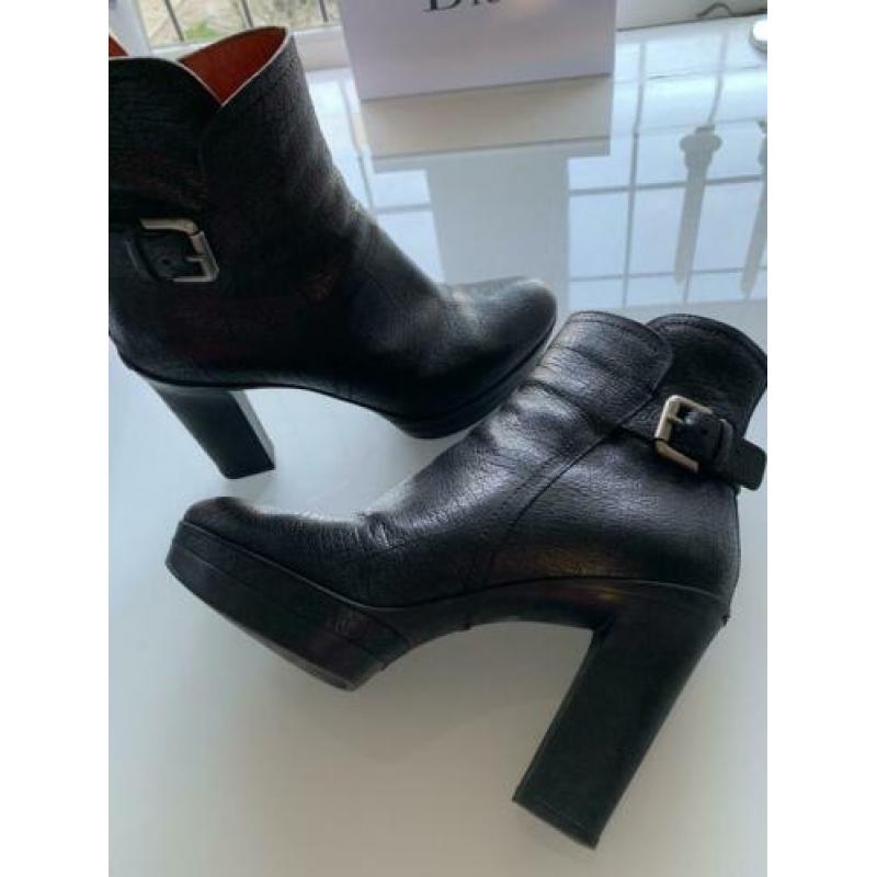 Santoni laarsjes 38,5 nieuwstaat