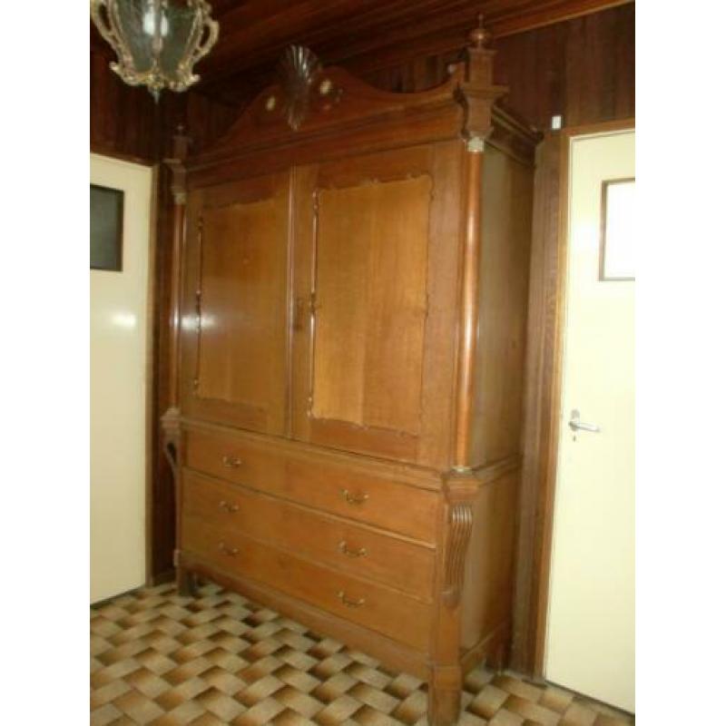 kabinet kast antiek