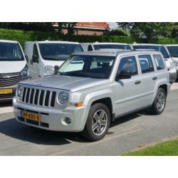 Jeep Patriot 2.4 4*4 LIMITED ADVENTURE LEDER TREKHAAK