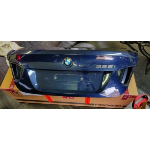 BMW E90 Kofferklep Pre lci monaco blauw metallic