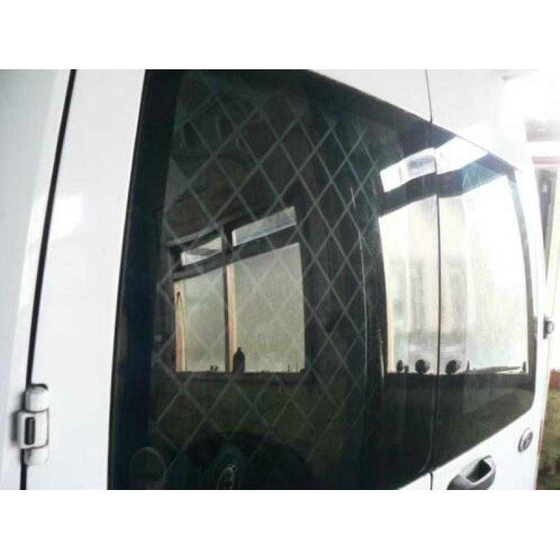 Achterruitbescherming ford transit connect