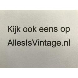 Retro/50s Plateel pinda setje met 5 kleine bakjes Kleur : Zw