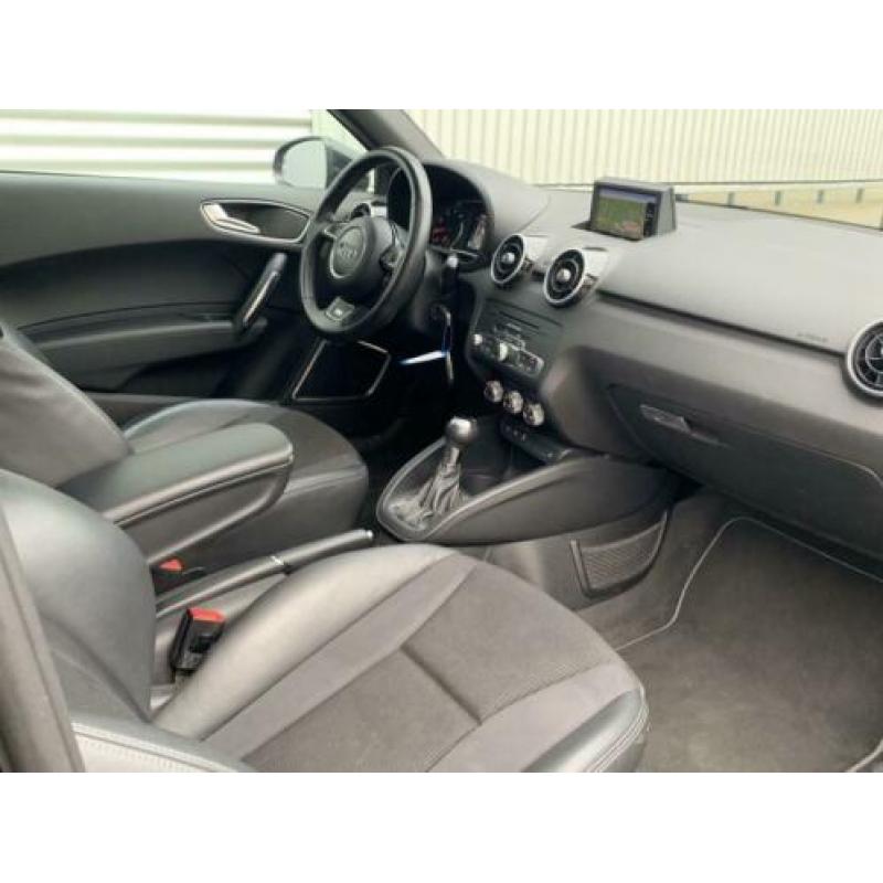 Audi A1 1.4 TFSI S-Line Automaat/Panoramadak/Navigatie/Xenon