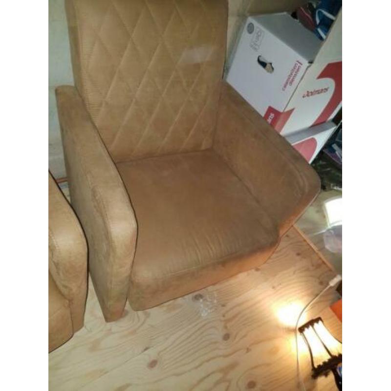 2 fauteuils heel schoon