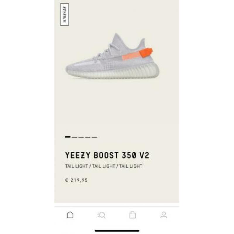 Yeezy boost 350 V2 Tail light (42)