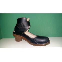 EL NATURALISTA schoenen zwart maat 38