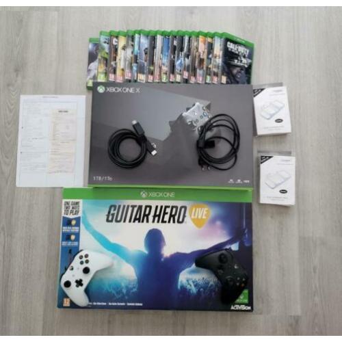 Zgan Xbox one X met 16 top games, 2 controllers, Guitar Hero