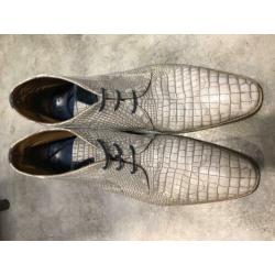 Zilver/witte croco print maat 46