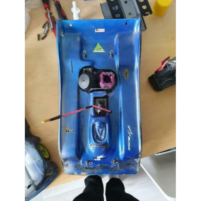 Te koop rc 2x serpent 835 nitro in top conditie + 2 zenders