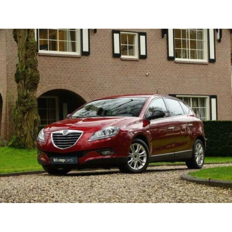 Lancia Delta 1.4 M.air Gold PDC/Uniek!netjes!/cruise/climate