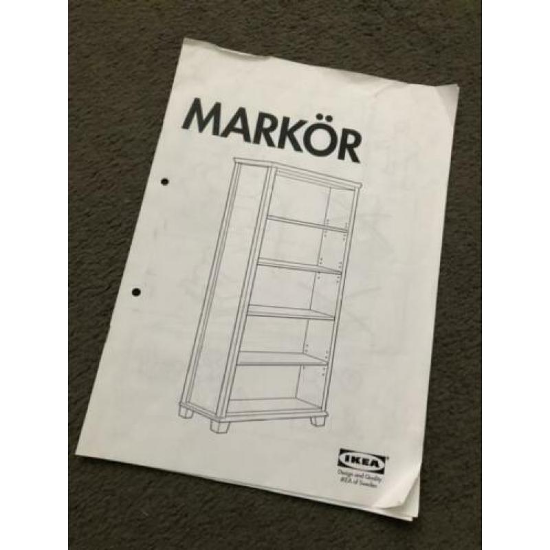 Nette boekenkast Ikea Markör