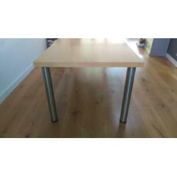 Te koop eetkamertafel
