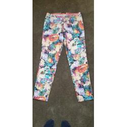 Nette gekleurde SUMMUM broek Mt M 38/40, lang, kleuren