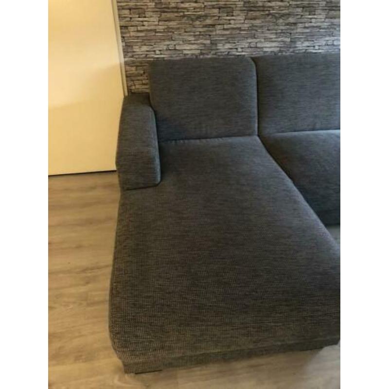 Bank met lounge gedeelte