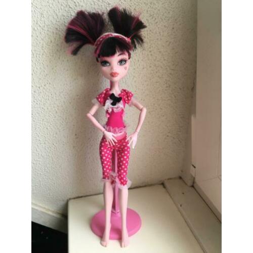 Draculaura Monster High pop