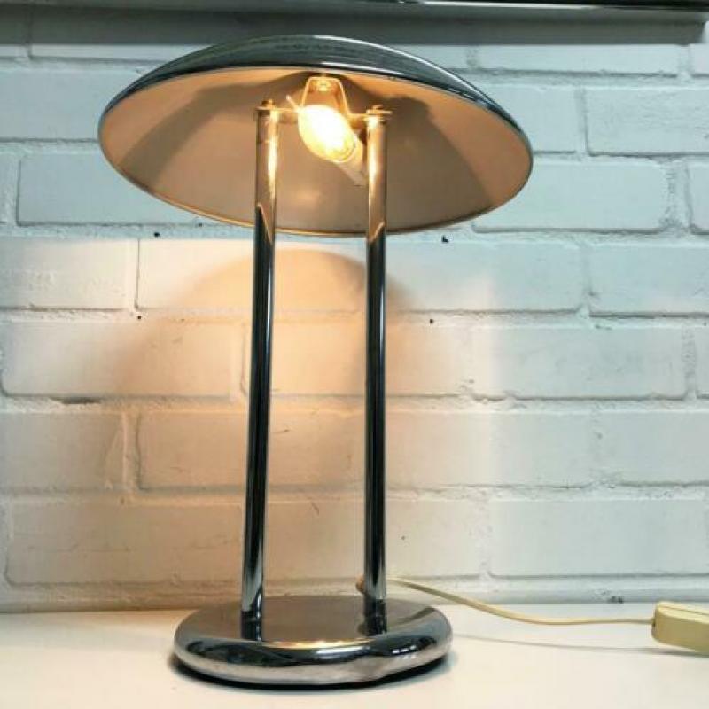 Titan tafellamp