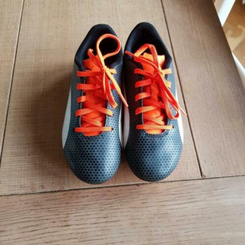 Puma voetbalschoenen 33 nieuw