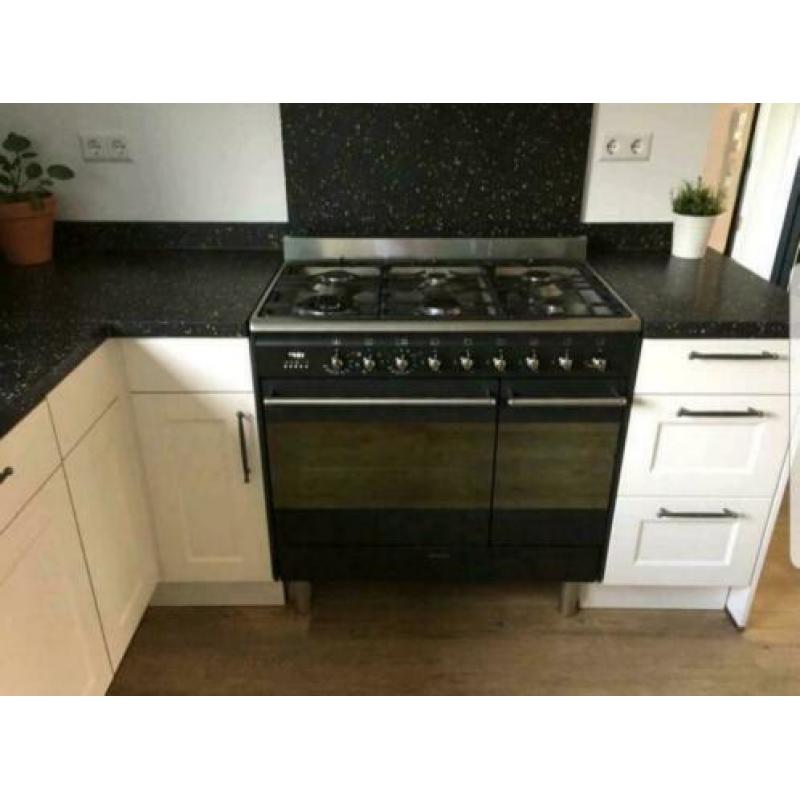 SMEG gas fornuis 6 pits 2 ovens zwart
