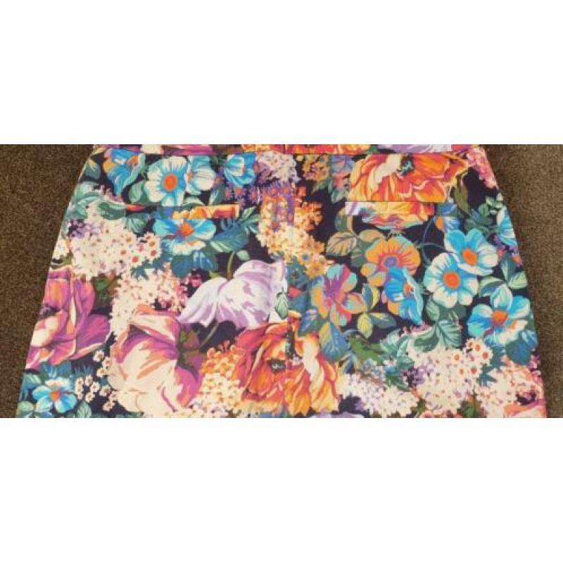 Nette gekleurde SUMMUM broek Mt M 38/40, lang, kleuren