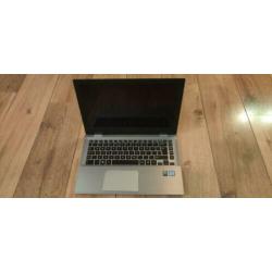 Laptop Medion Akoya S3409 i7 QHD (8GB, 512 GB SSD) 13.3 inch