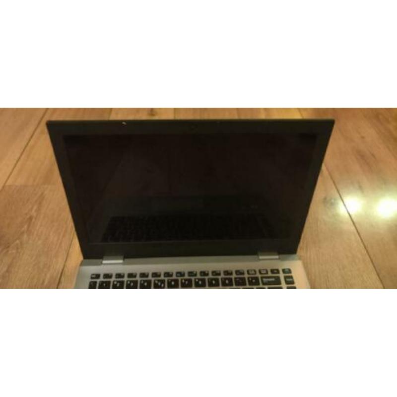 Laptop Medion Akoya S3409 i7 QHD (8GB, 512 GB SSD) 13.3 inch
