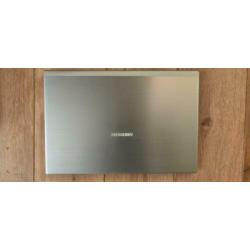 Laptop Medion Akoya S3409 i7 QHD (8GB, 512 GB SSD) 13.3 inch