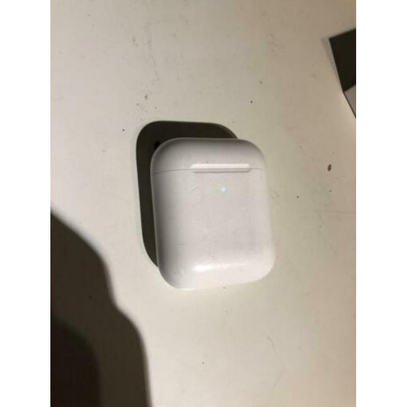 Airpods 2, draadloos oplaadbare case