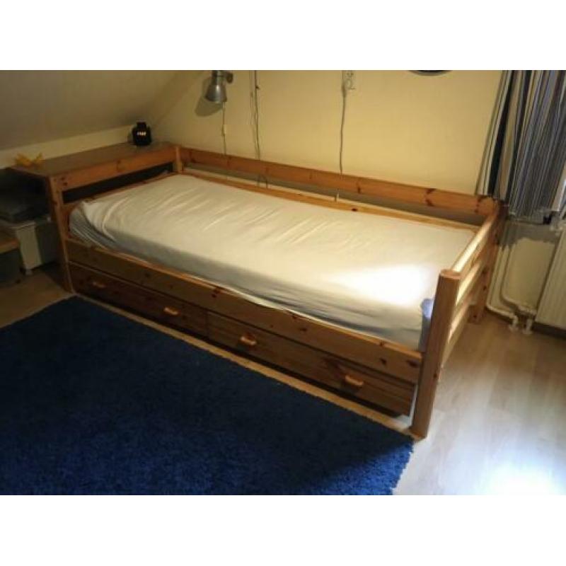Flexa bed grenen 90x200