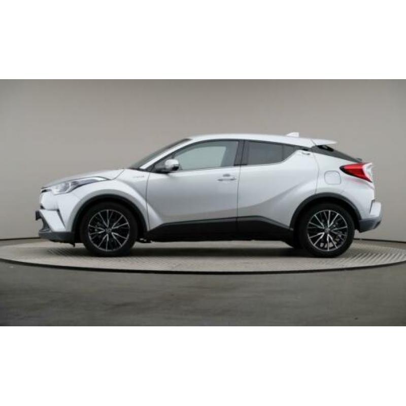 Toyota C-HR 1.8 Hybrid Style Automaat, Navigatie (bj 2018)