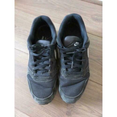 Sportschoenen, Merk Nike. Mt 45