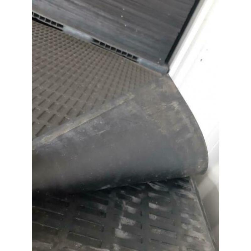 rubber matjes rubber plaat 1 x 1 meter rubbermat 5mm dik