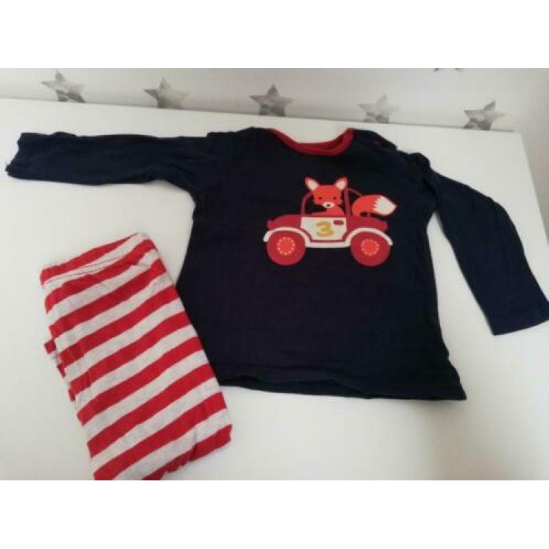 Pyjama maat 74-80 2x