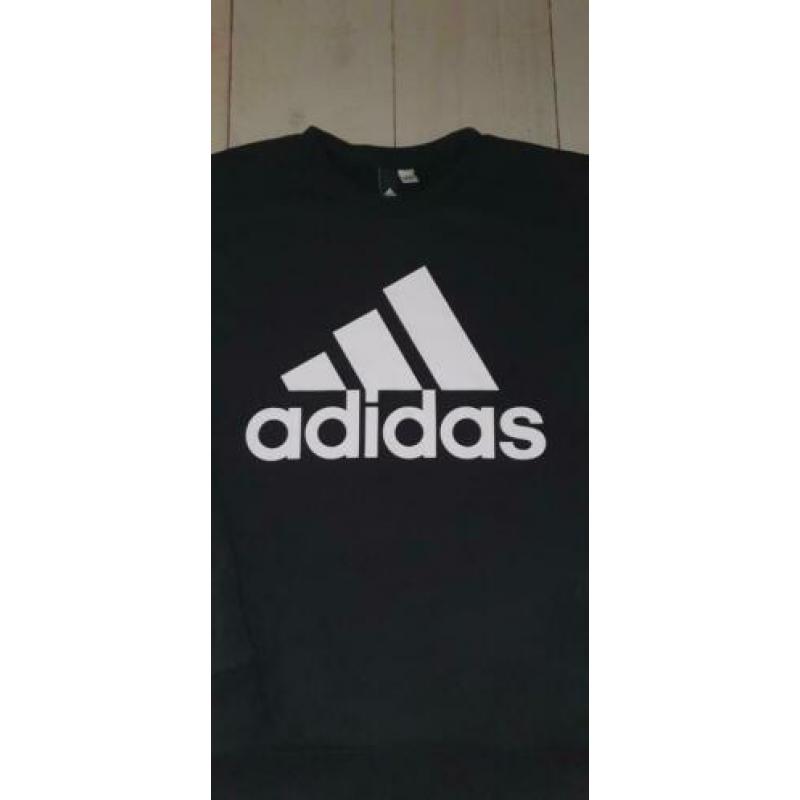 Adidas sweather maat xl, zie alle foto's