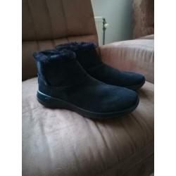 Sketchers, binnen gevoerd, buiten leer, maat41/42