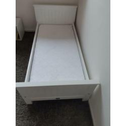 Kinderbed/ peuterbed/ juniorbed wit