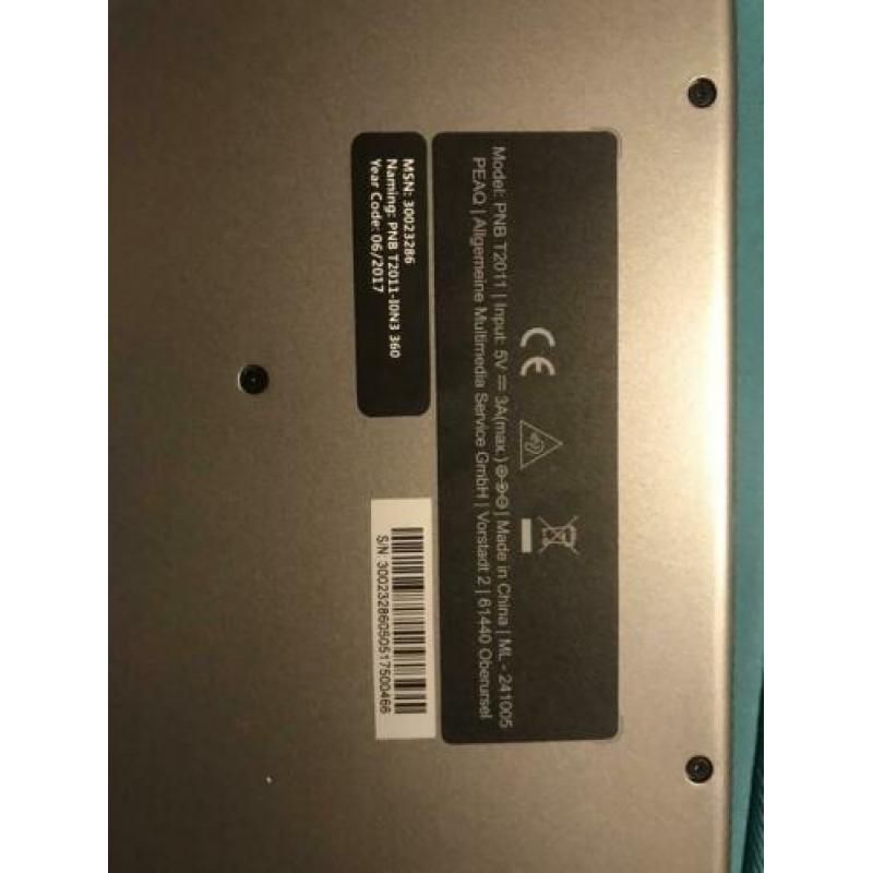 Peaq 2 in 1 laptop