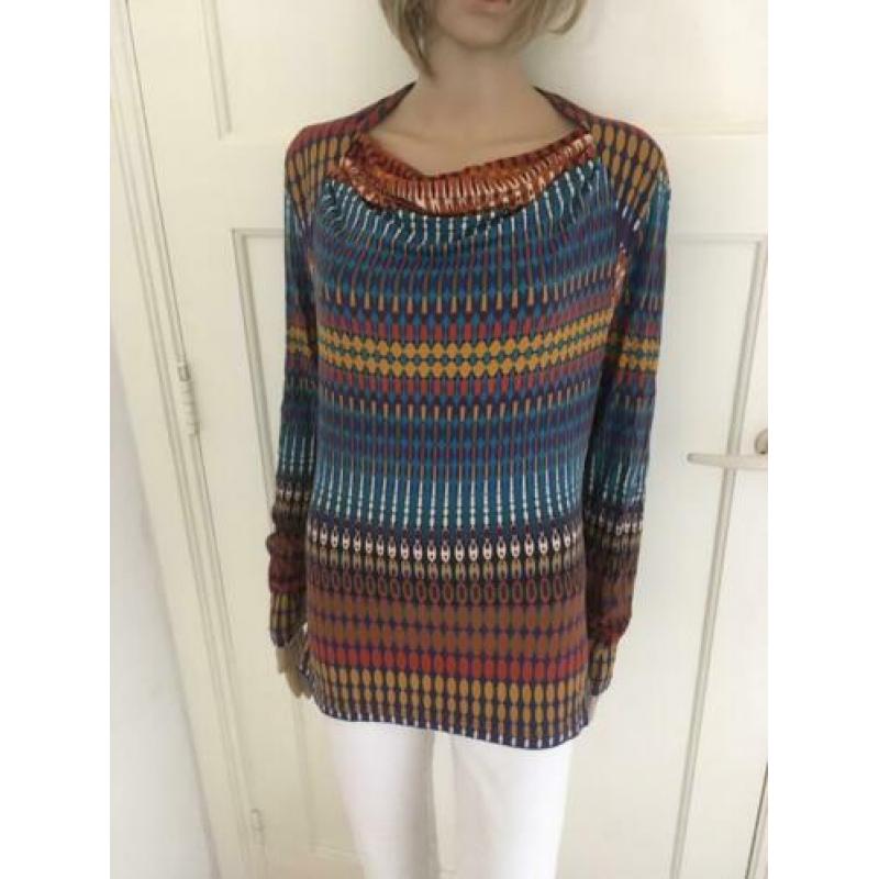 Maat 40 Caroline Biss top
