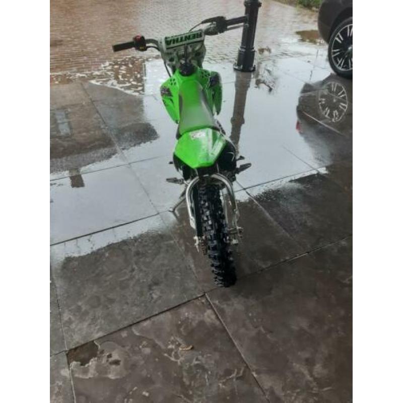 Kawasaki motor KLX 110 cc