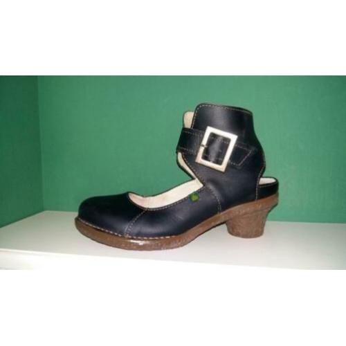 EL NATURALISTA schoenen zwart maat 38