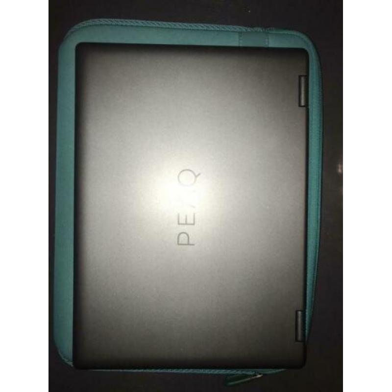 Peaq 2 in 1 laptop
