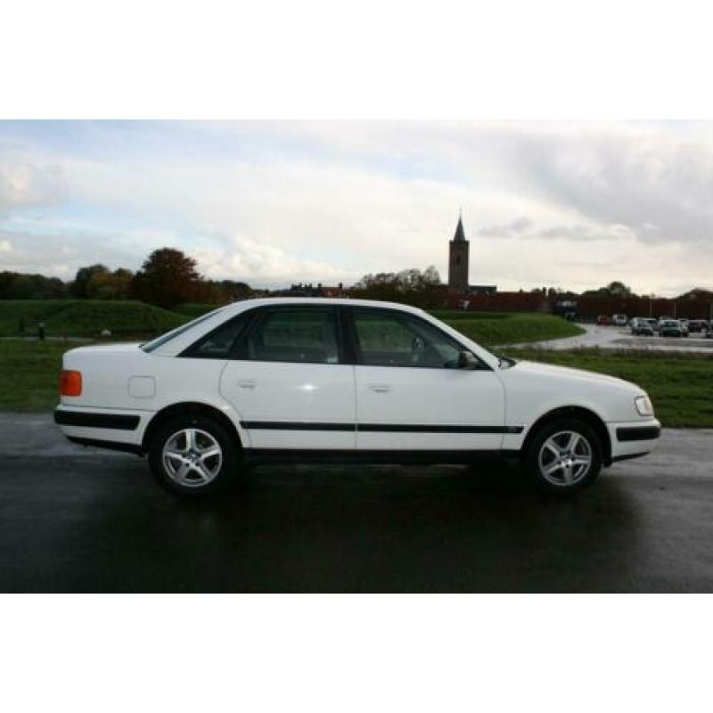 Audi 100 2.3 E