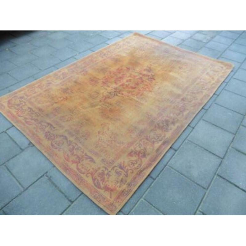 Vintage perzisch tapijt 162 x 130 cm