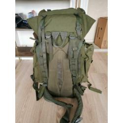 Berghaus Vulcan Cyclops 2 met camo regenhoes - Maat 3