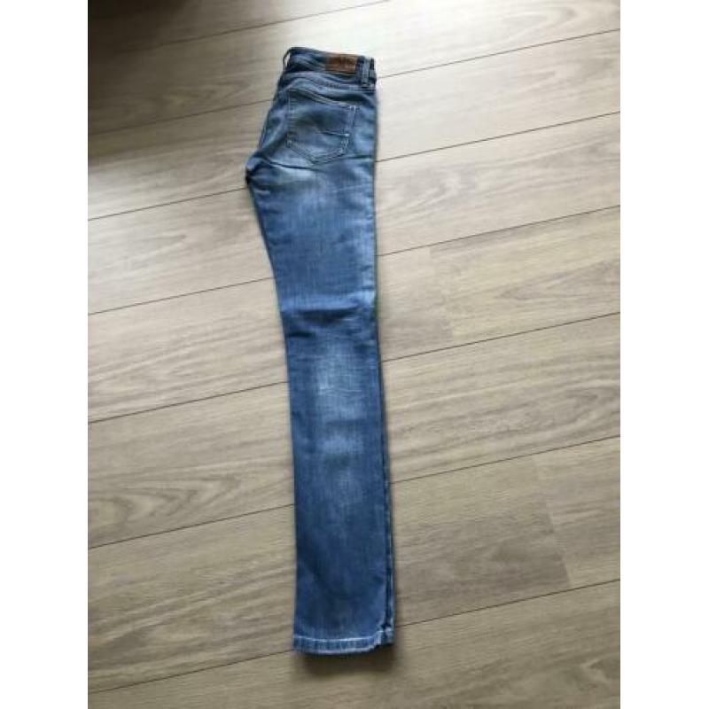Spijkerbroek Anti Blue ( the Sting ) maat 28