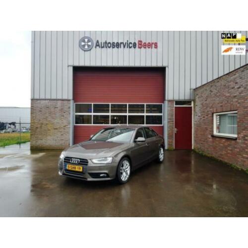 Audi A4 1.8 TFSIe Edition Navi, Trekhaak, LMV, Led, Xenon, C