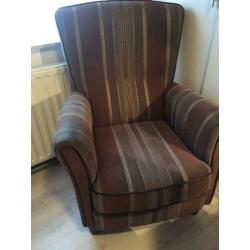 2 robuuste fauteuils