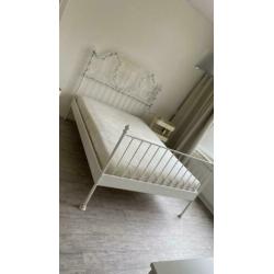 IKEA Leirvik bedframe 140x200 incl lattenbodem en/of matras