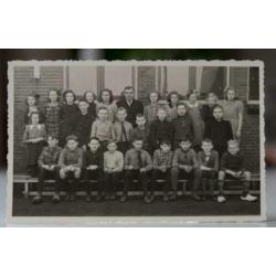 Schoolfoto - In de duinen van Zandvoort ?